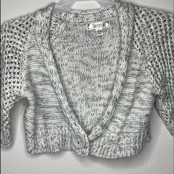 Decree‎ Cropped Cardigan Sweater Gray - Picture 6 of 7